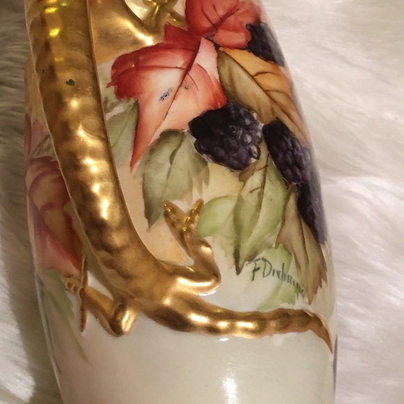 Jean Pouyat Antique hand painted mug floral with gold lizard handle - Picture 3 of 6